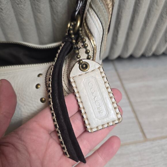 Vintage Coach Hobo Ivory Color, Studded, Appliqued Pebble Leather Handbag - Picture 2 of 9